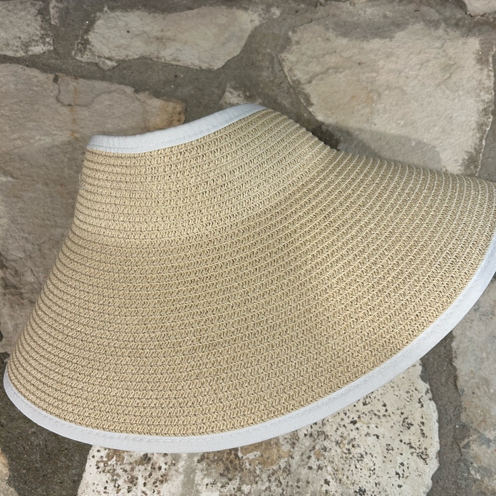 Foldable Tan Sun Visor - Picture 3 of 4